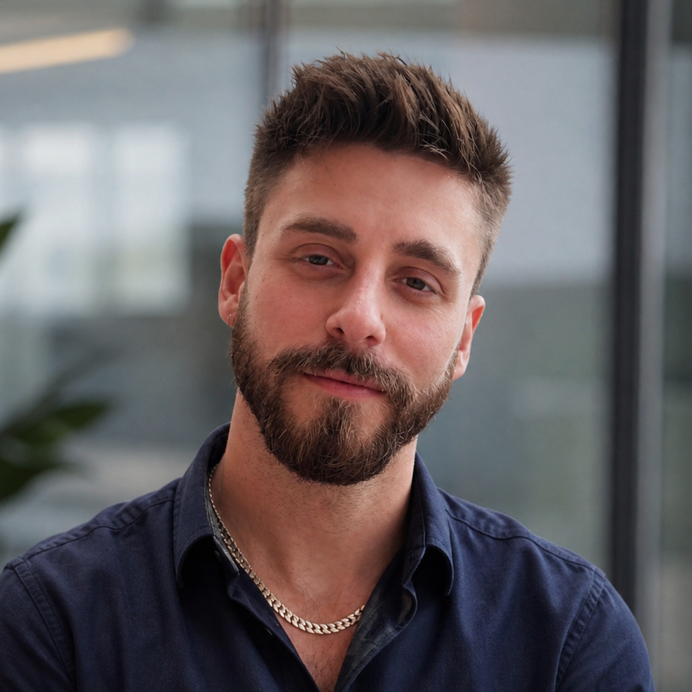 Julien Gautruche - Customer Success & Account Manager B2B/B2C