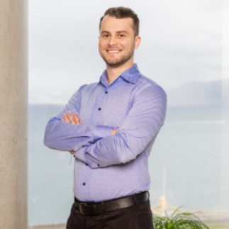 Razvan Tugulea - Customer Experience Administrator