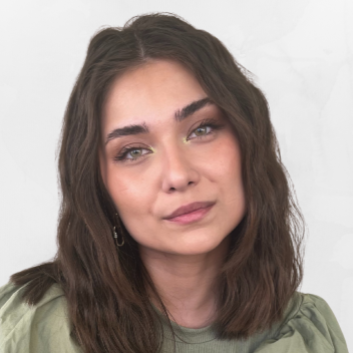 Aleyna Ö.