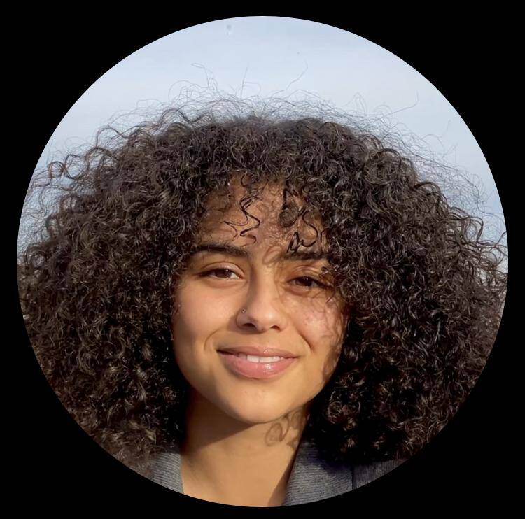 Aya B.