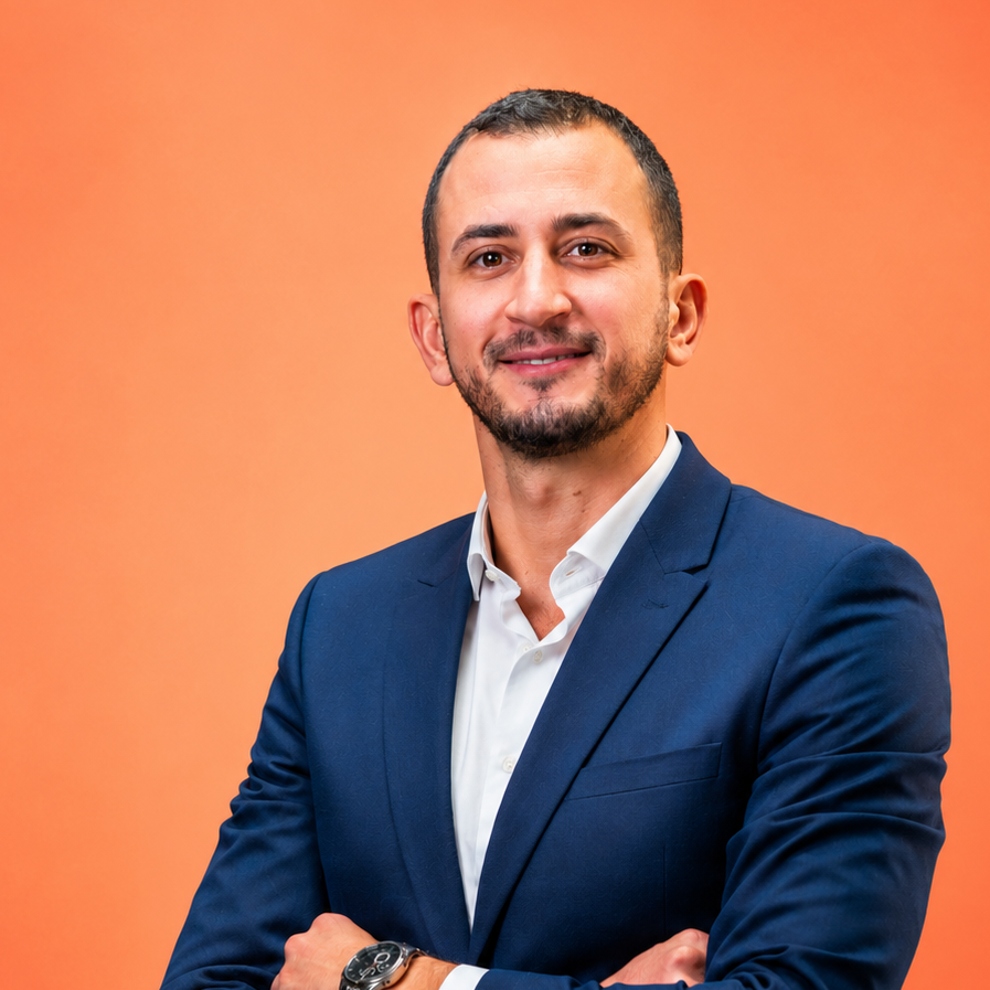Mehdi M. - Data & Analytics 📊 | Power BI, dbt | ⭐⭐⭐⭐