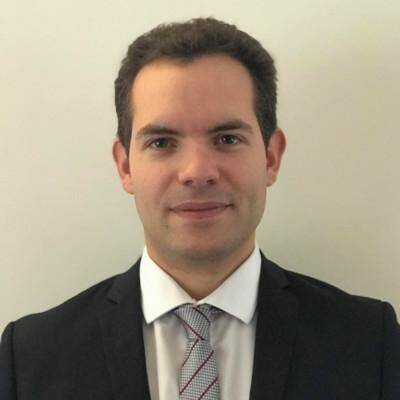 Tristan  - Experto en Control de Aduanas y Exportaciones