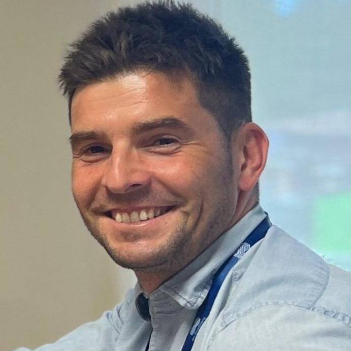 Javier Carro - Consultor Power Platform | Power Apps · Power BI