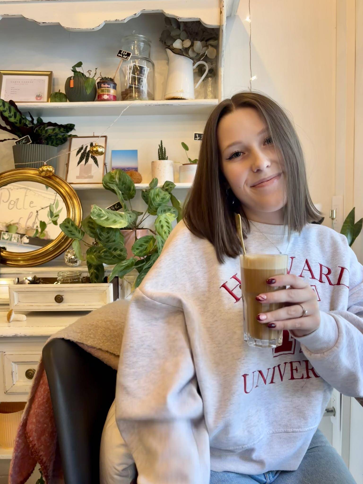 Erine Lardin - Community Manager | Créatrice UGC