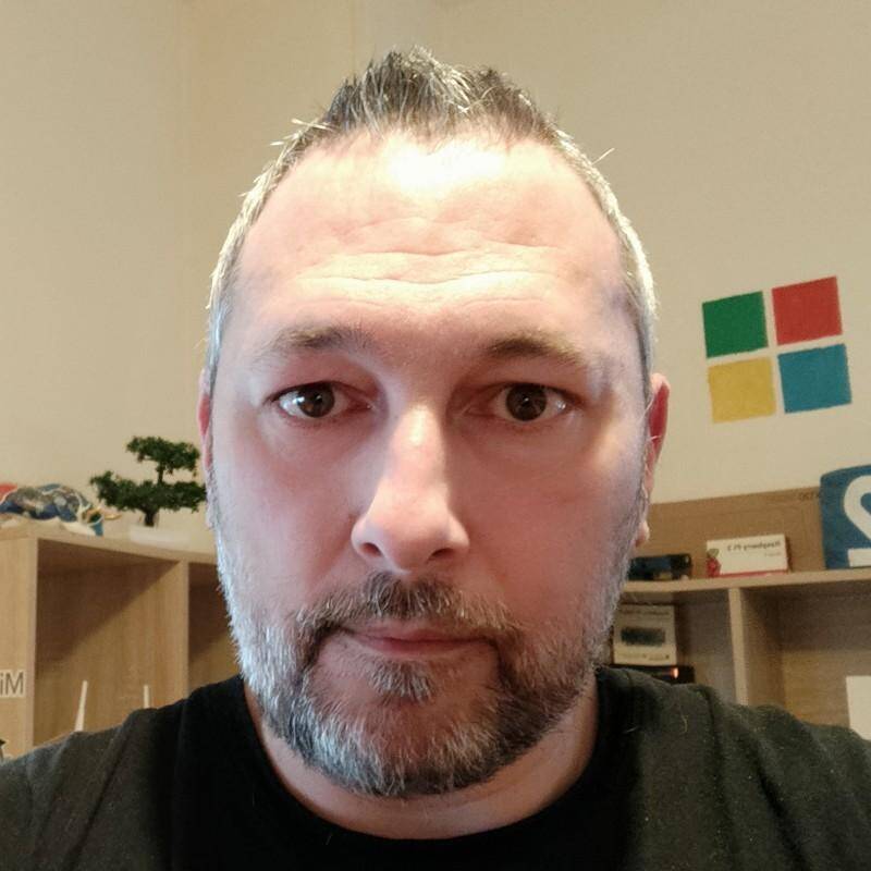 Juanma  - Technical Leader | Cloud, Web3, AI and IoT