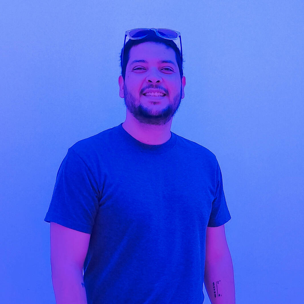 Jimmy Loor - Editor de vídeo | Motion Graphics