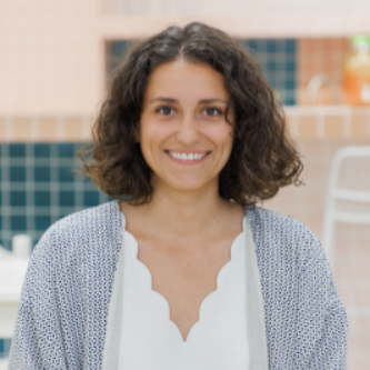 Estelle Delahaye - Stratégie RSE | BCorp | CSRD - Startups & SaaS
