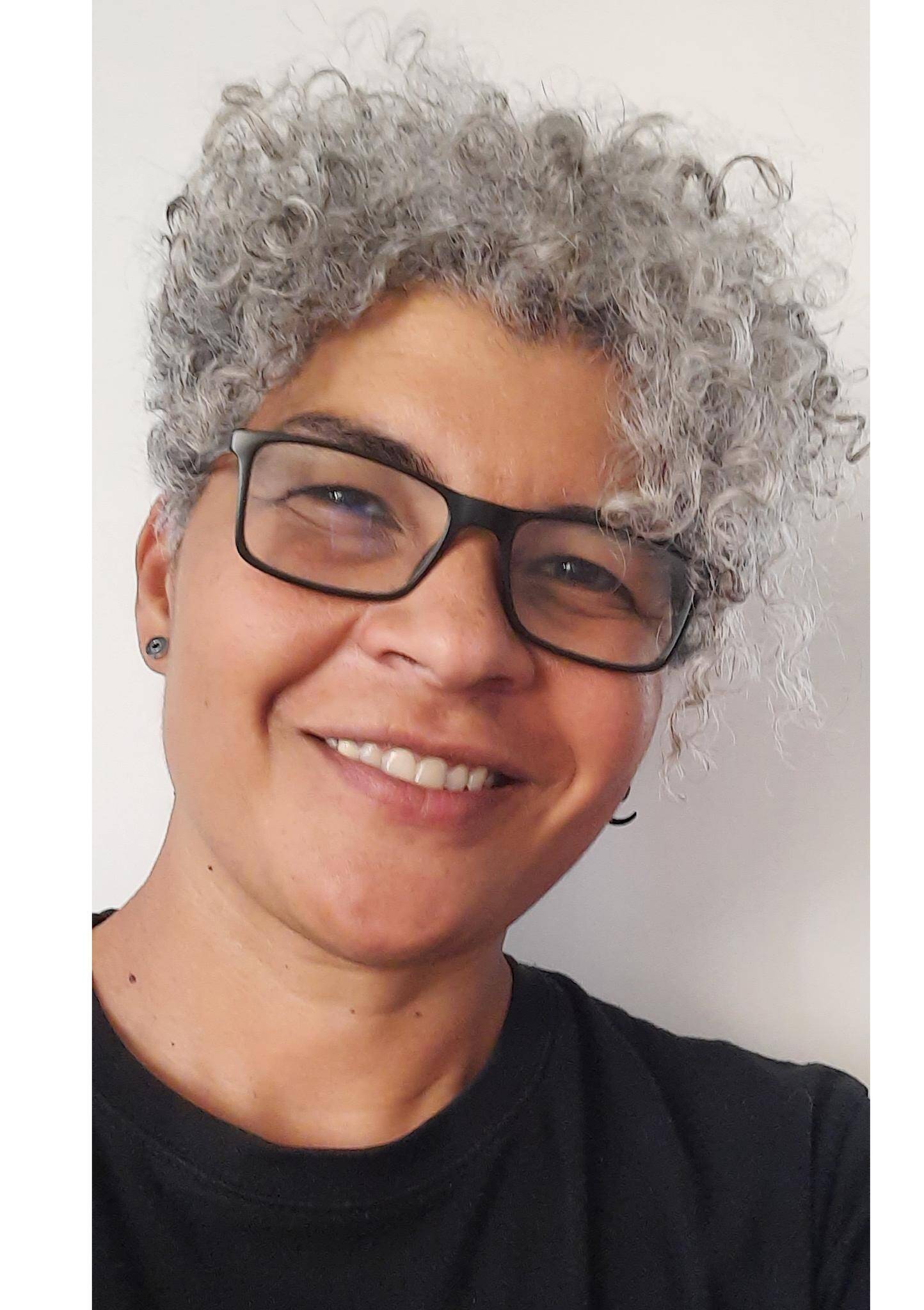 Ana Veronica  - Technology Guide | Digital Transformation