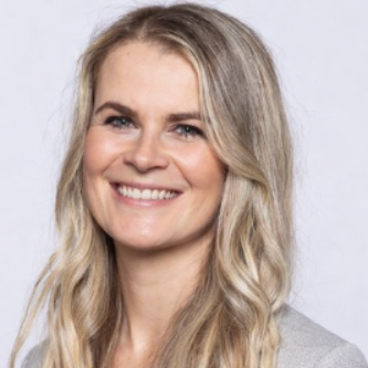 Aurelia Pink - HR Referentin Learning and Development