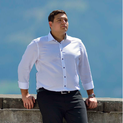 Oleksandr  - App Developer & Software Engineer, Backend & Front