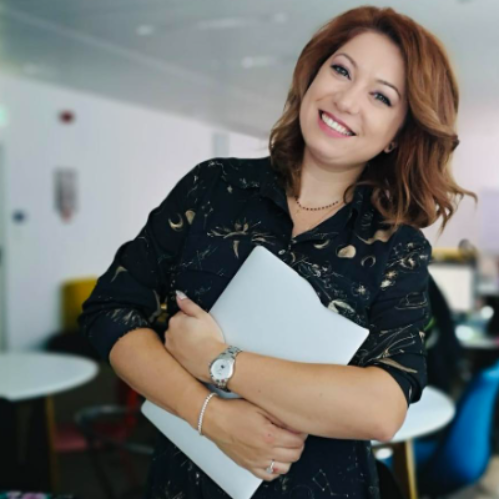 Ilinca Alexandra Andrei - Marketing Strategy & Ops Consultant | AI-Enabler