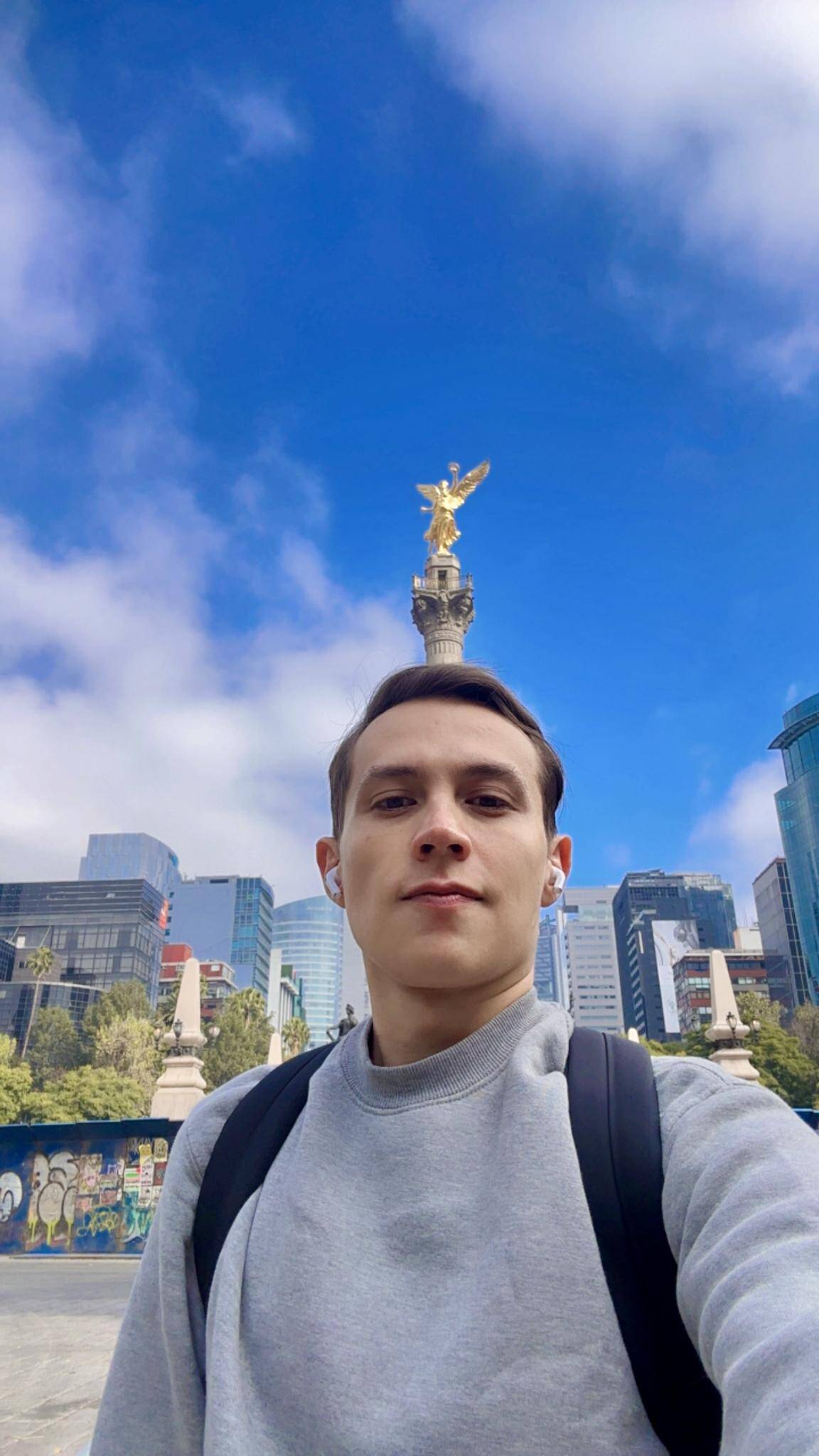 Jairo Álvarez - Senior Product Designer
