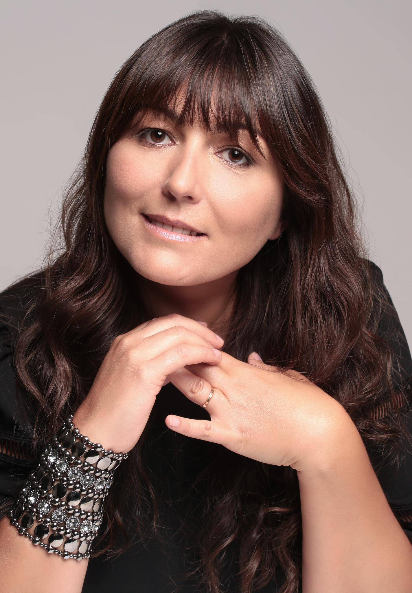 Virginie  - Lingerie and swimwear expert, stylist