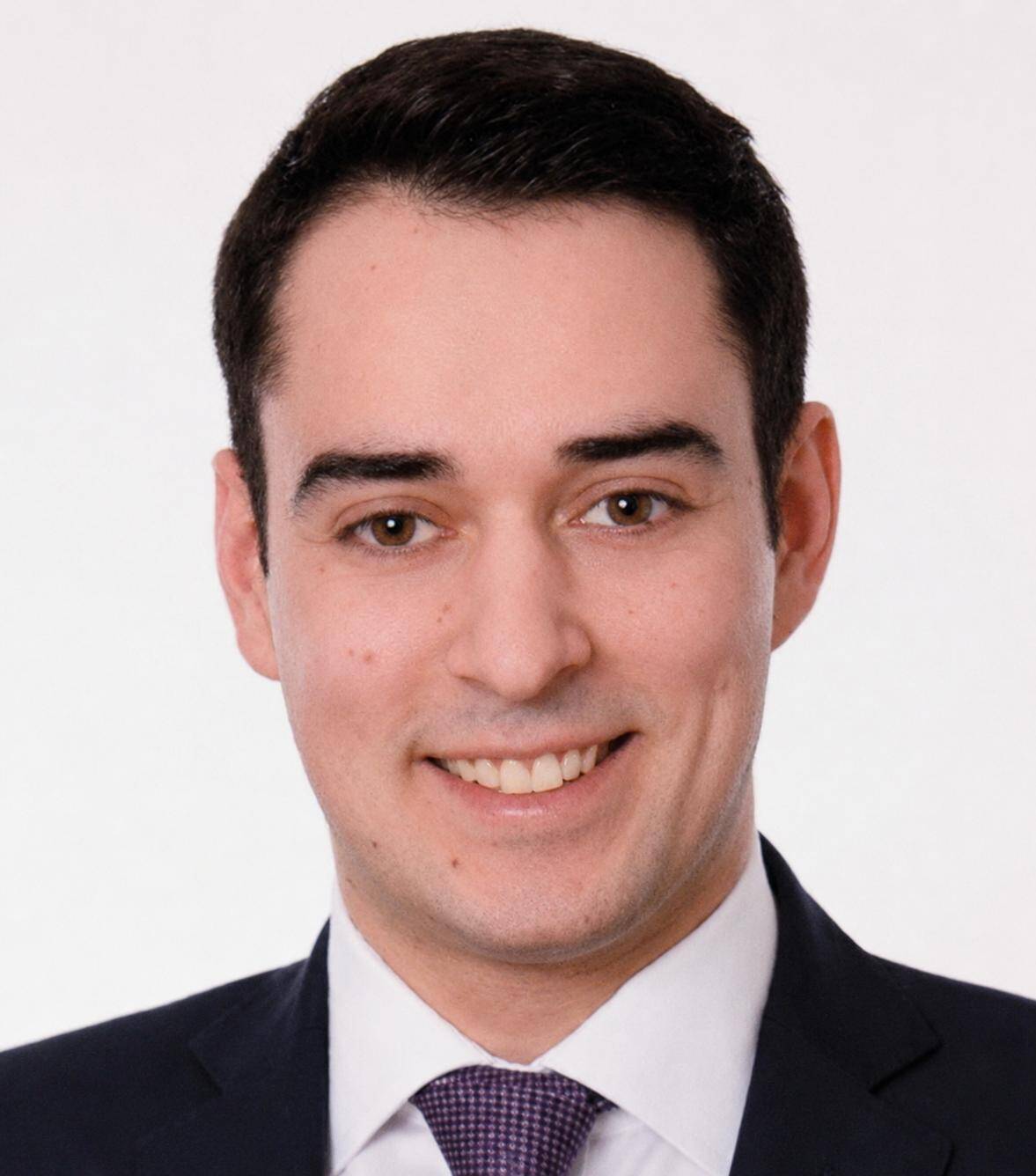 Dimitar  - Sr. Engagement Manager (CDD/Growth/Value Creation)