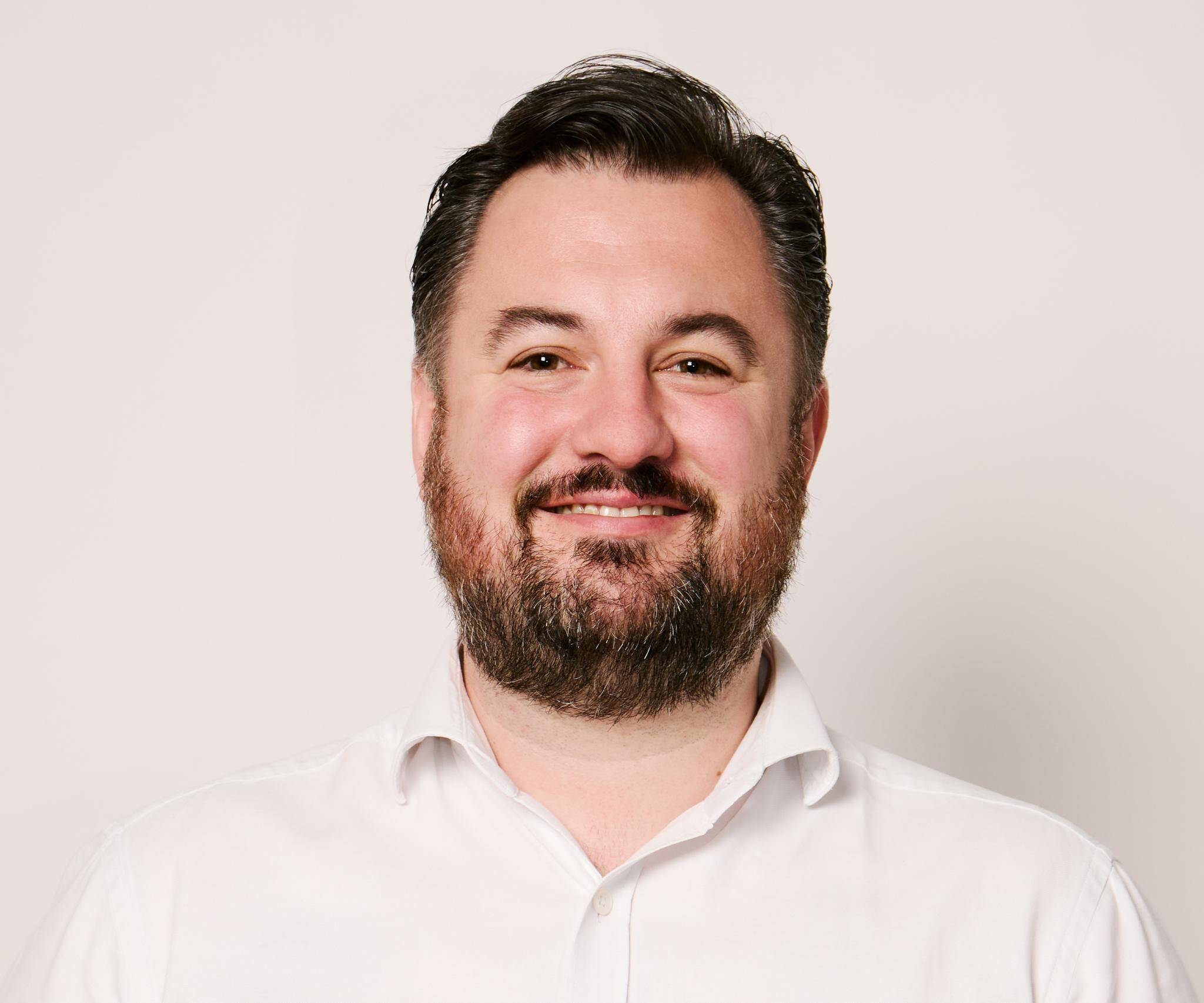 Nicolas L.