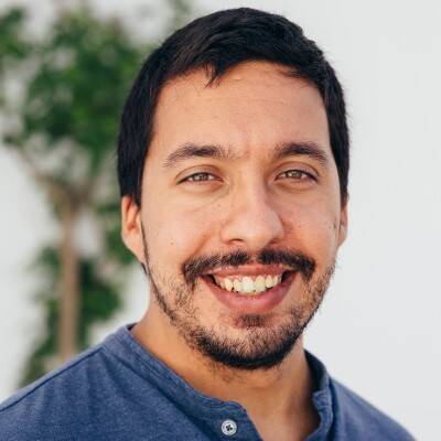 Luis  - Product Management Specialist