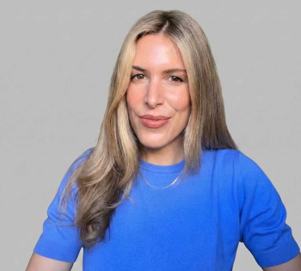 Victoria De Luis