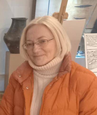 Elena Stefanova - concepteur-rédacteur, auteure