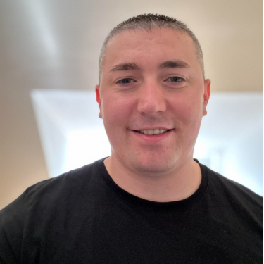 Vladislav G. - Full Stack Dev | Fintech | SaaS | AI | Blockchain