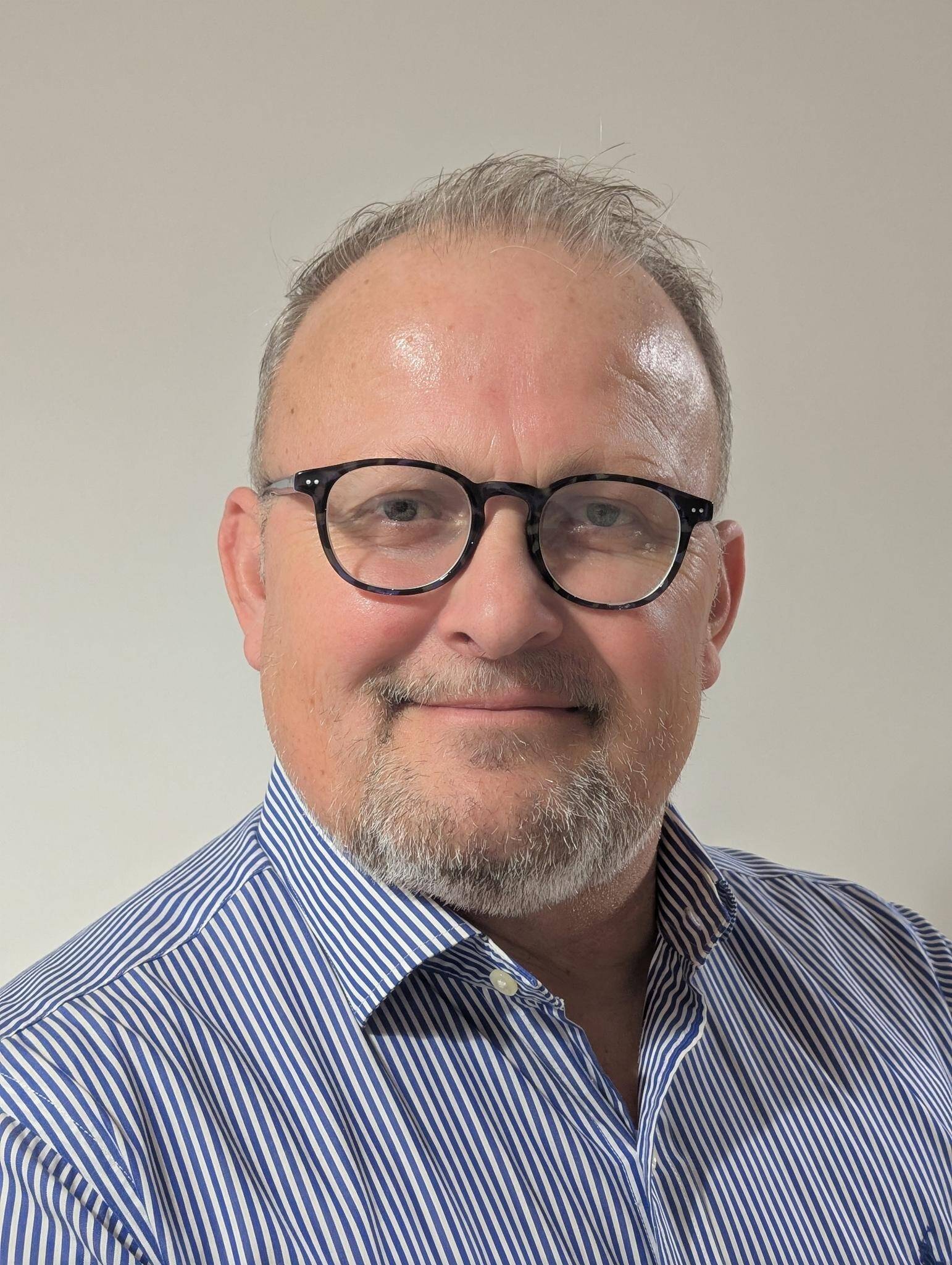 Ludovic M.