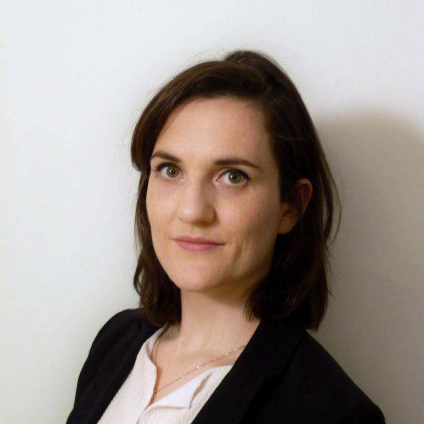 Lenaïg Thoraval - interprète de conférence en <> fr