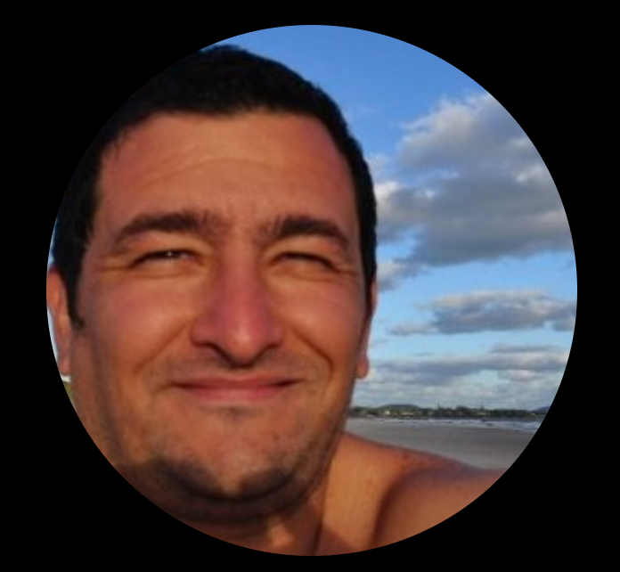 Juan Pablo D. - Senior Video Editor | Podcasts, YouTube & Docs