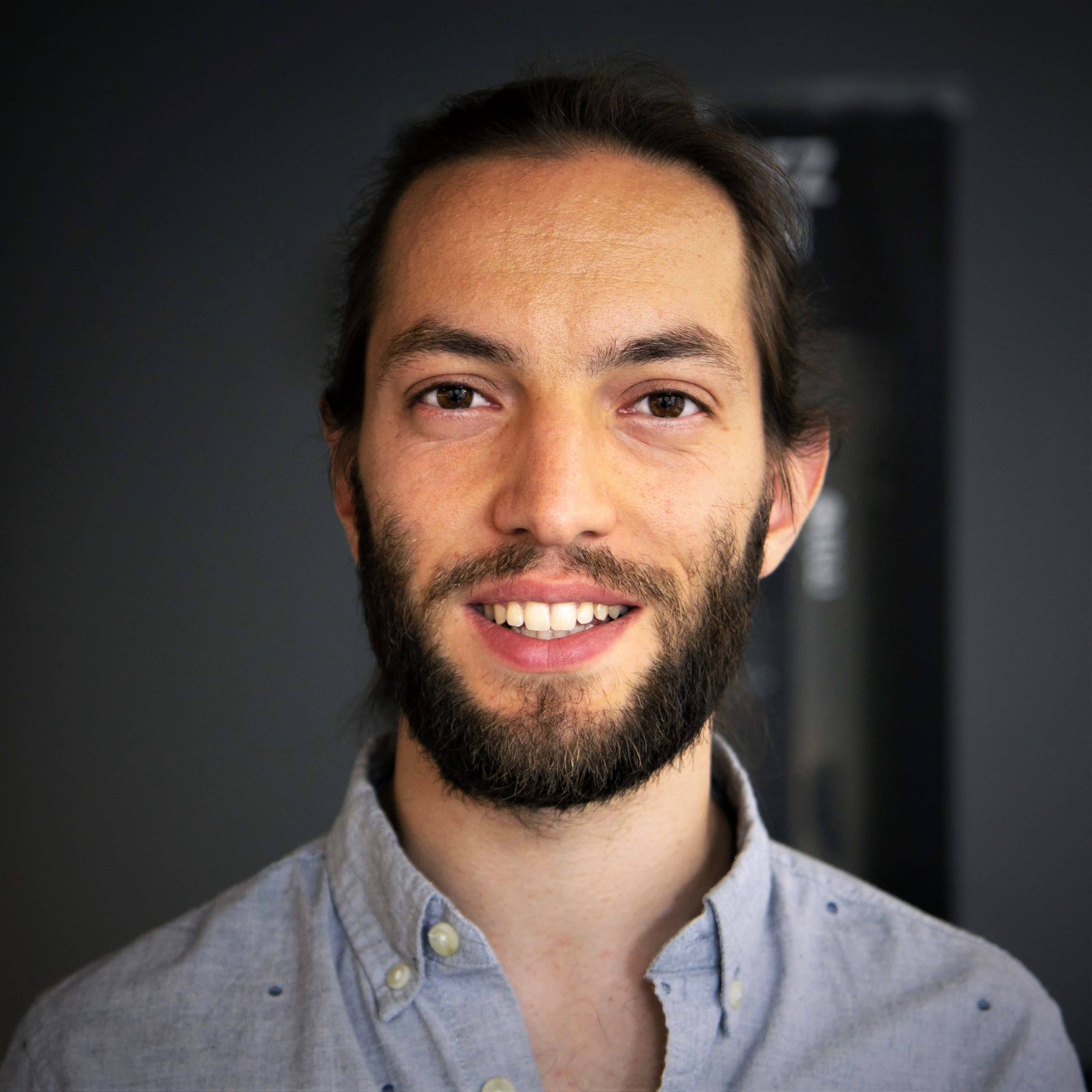 Léo Forner - Développeur Unity | Formateur Unity officiel UCI
