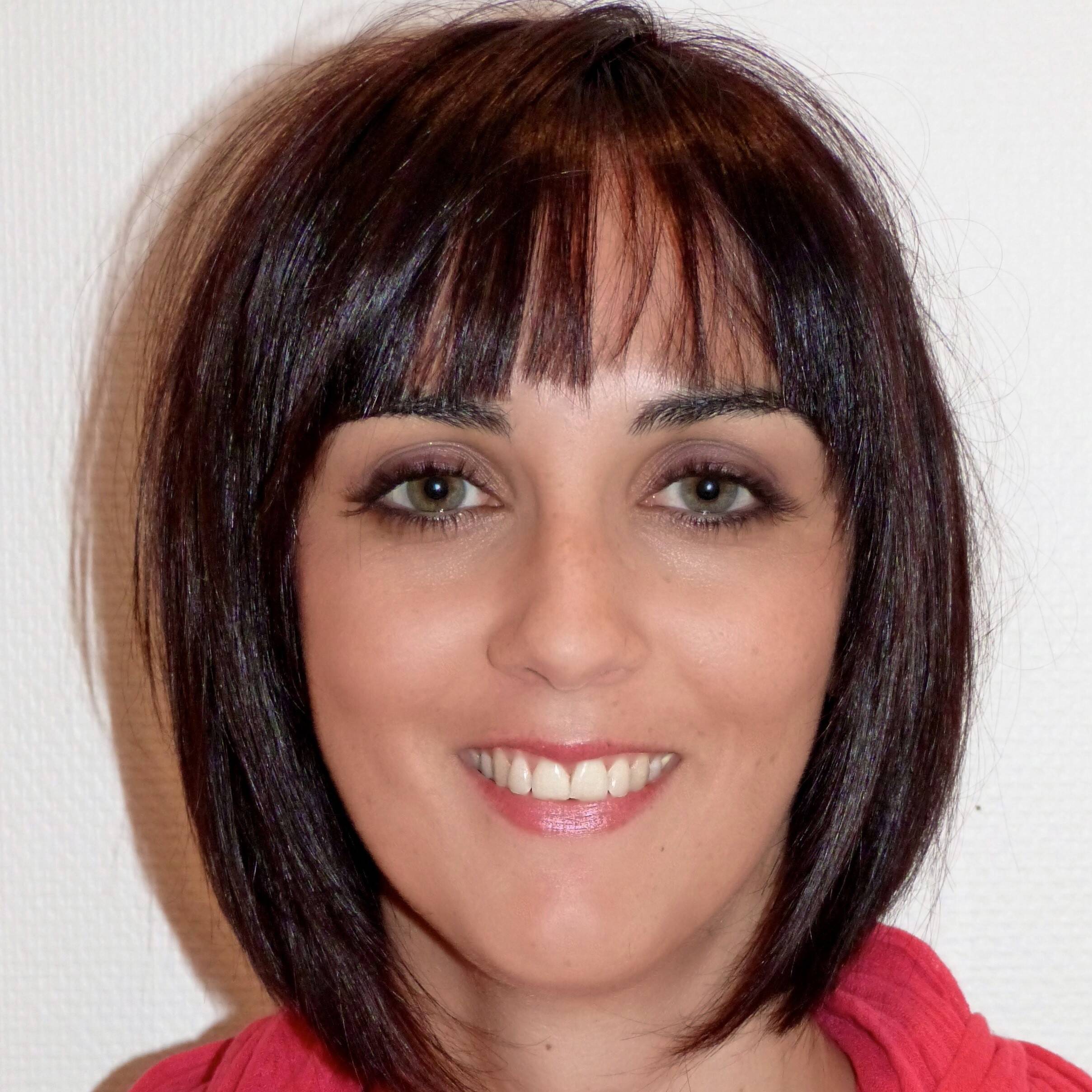 Caroline  - Silae Payroll & HRIS Consultant