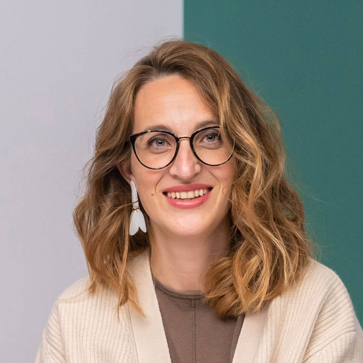 Laxmi Nazabal - Diseñador de producto, diseñador gráfico, docente