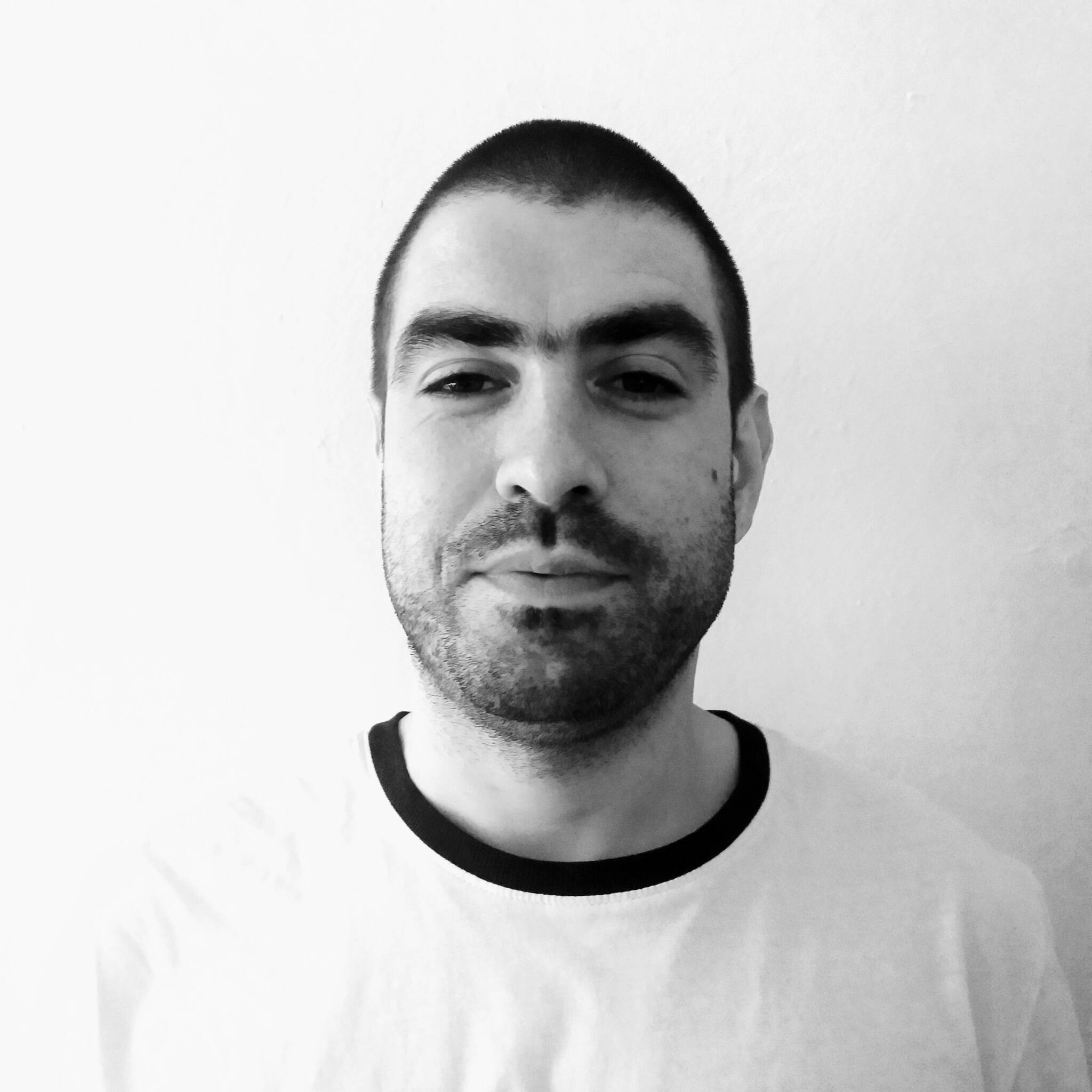 Dziugas Tornau - Consultant - AWS (2xcertified), Python, Django