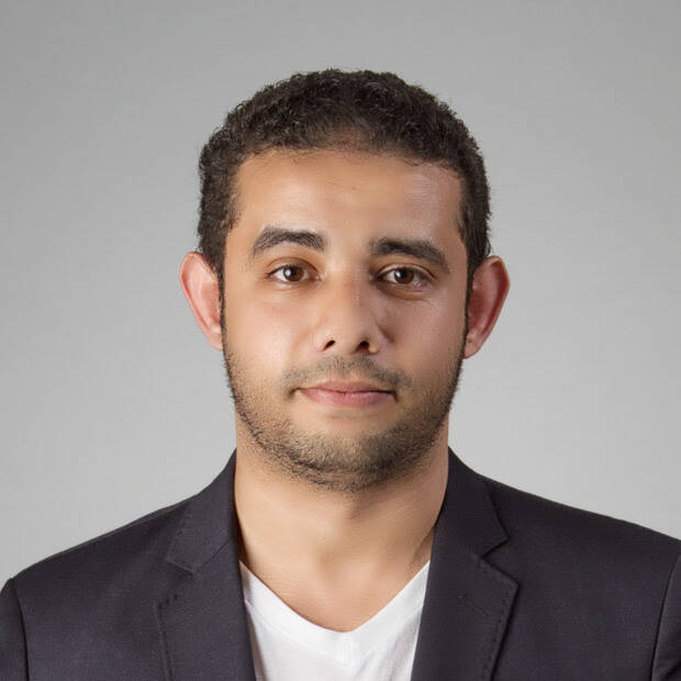 Lahoussine Bayrouk - Fullstack Vuejs / React / wordpress