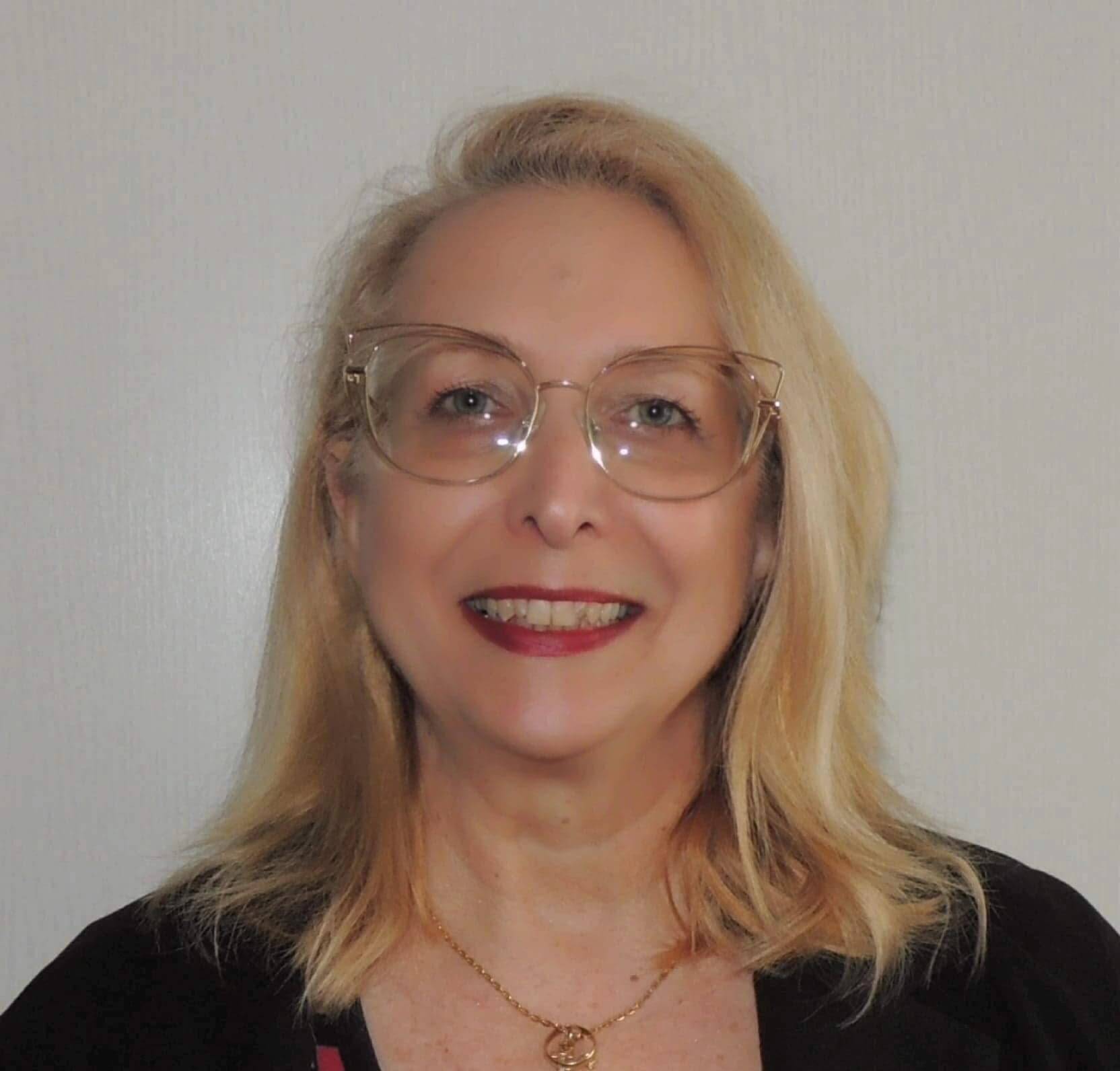 Katia Steiner Fouti-Makaya - Ingénieure Pédagogique e-formation Coach corporate