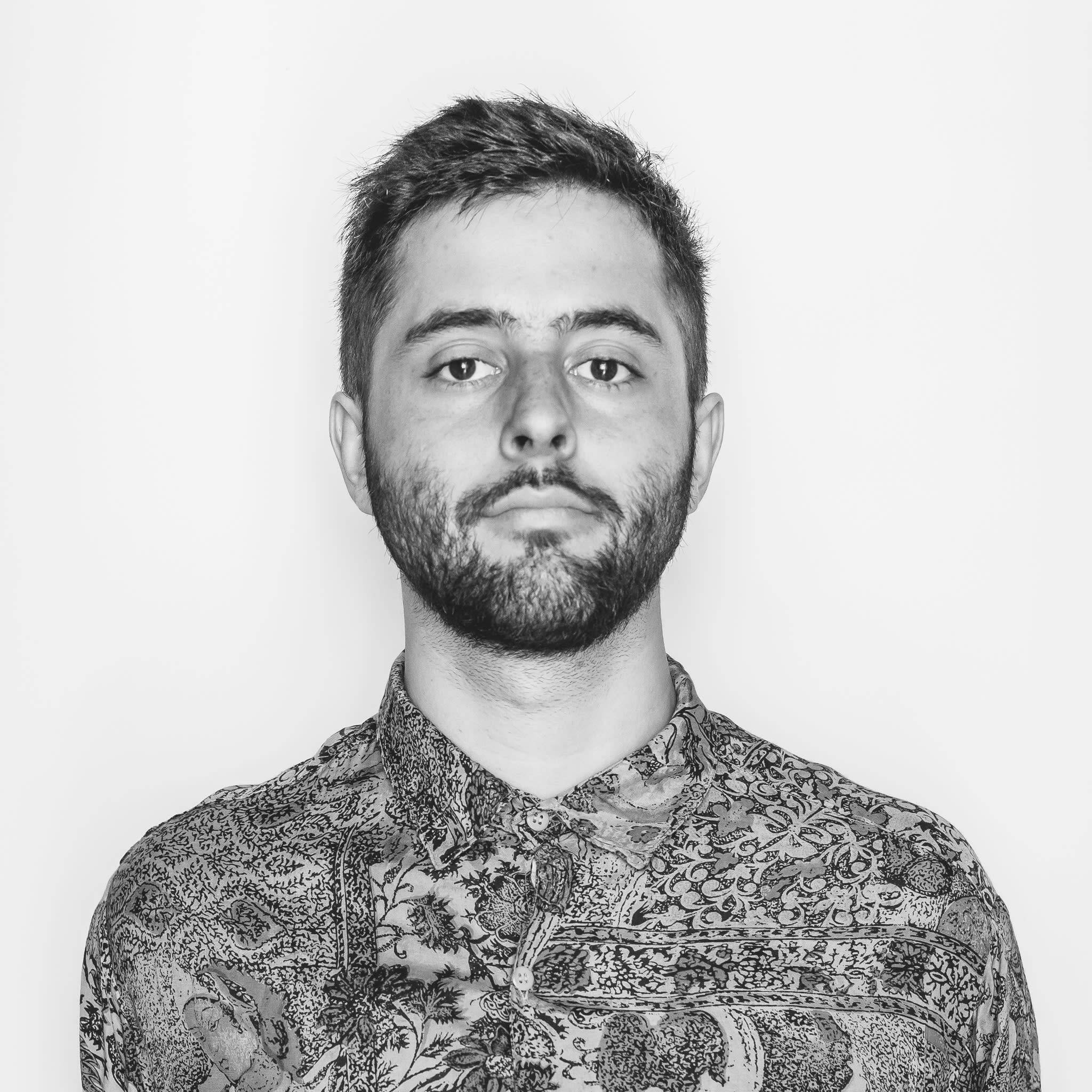 Tomás Russi - Realizador Audiovisual, Editor y Fotógrafo.