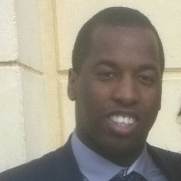 Steve Valentin - Senior .NET Engineer | Scale-ups | APIs | Mentorat