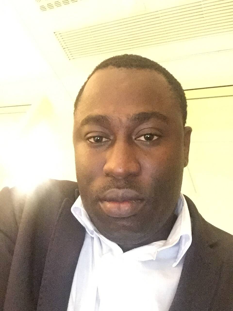 Abi Thierry Anoman - Essbase - TM1 - Reporting - contrôle gestion