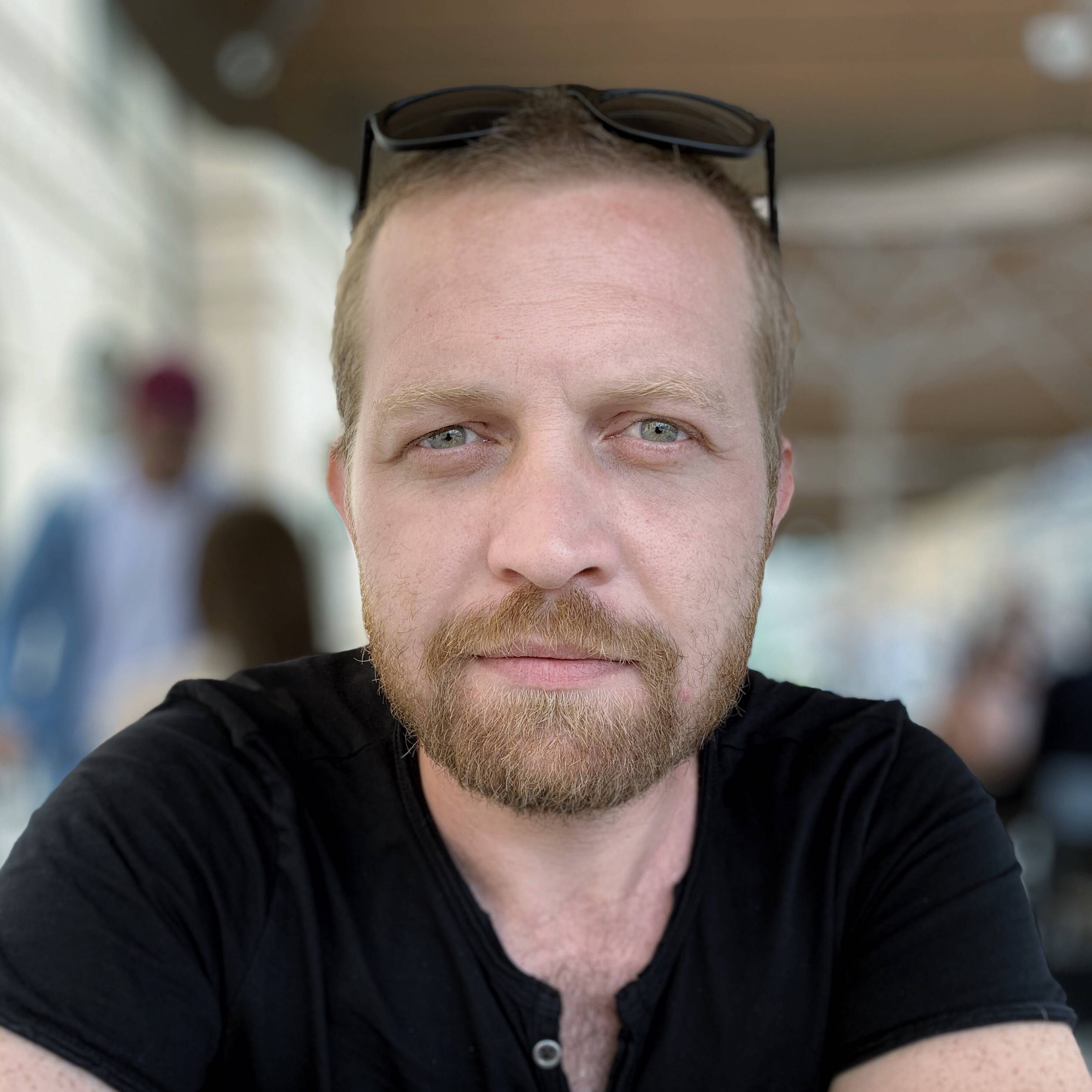 Onur Ö. - Freelance Architect, 3D Artist_Parametric Designer