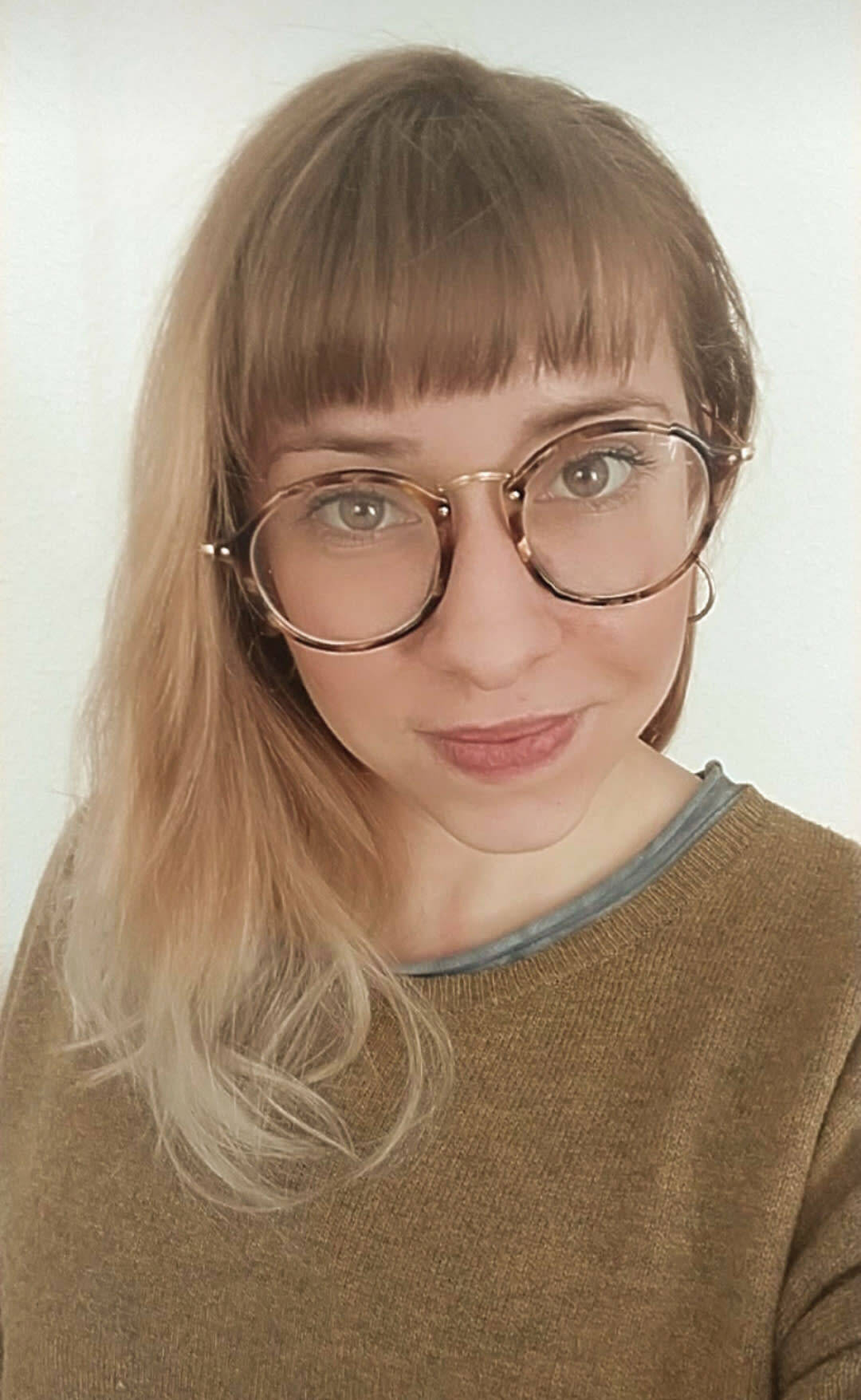 Eva Escobar - Diseño gráfico, ilustración y edición de vídeo