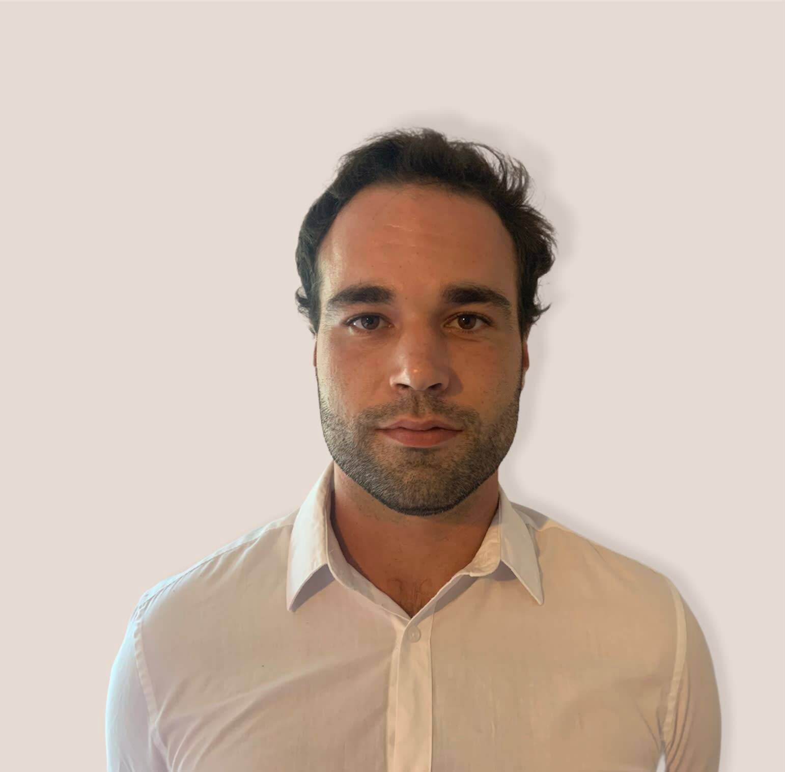 Corentin Gillet - Développeur Senior Symfony | Vue & React