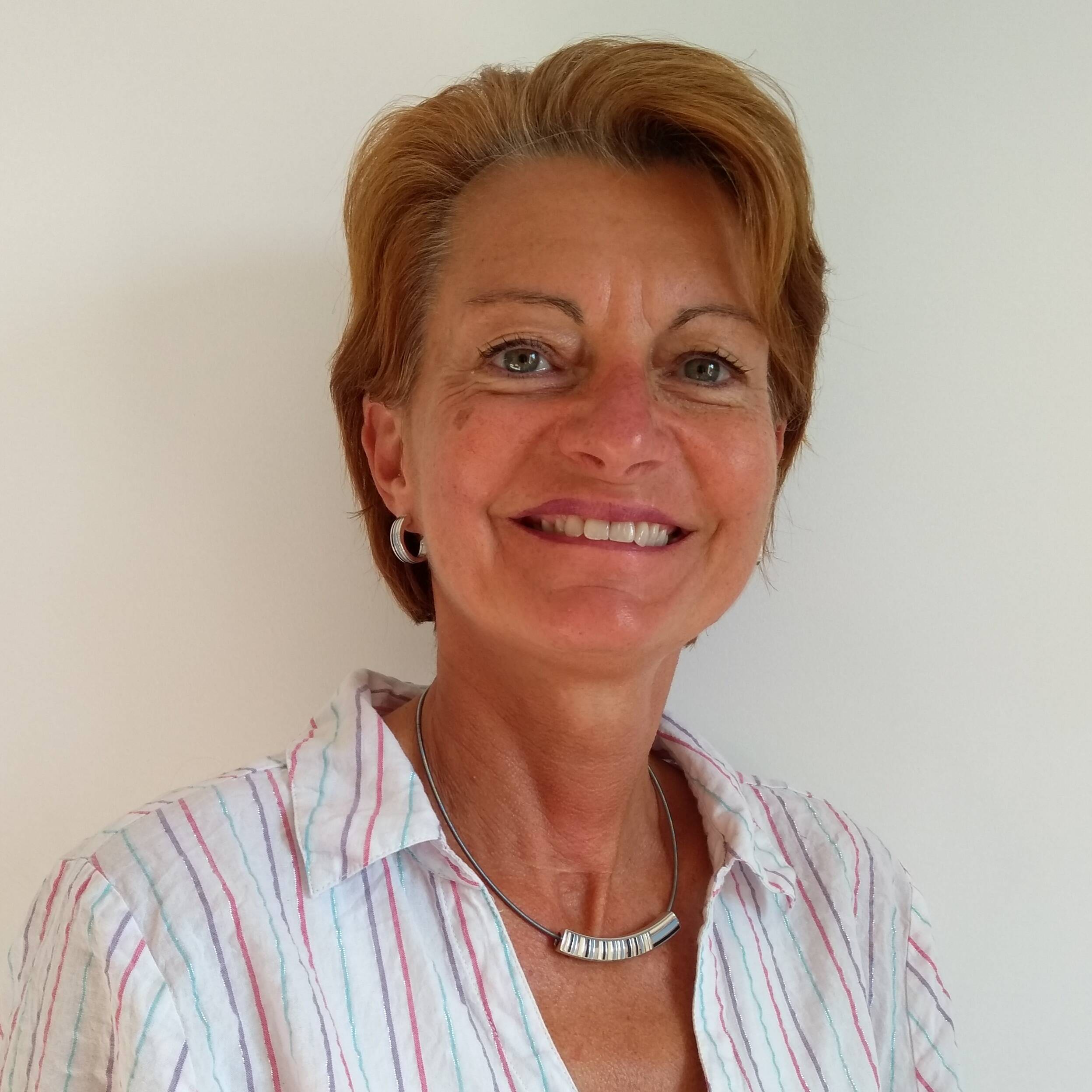 Emmanuelle Simon