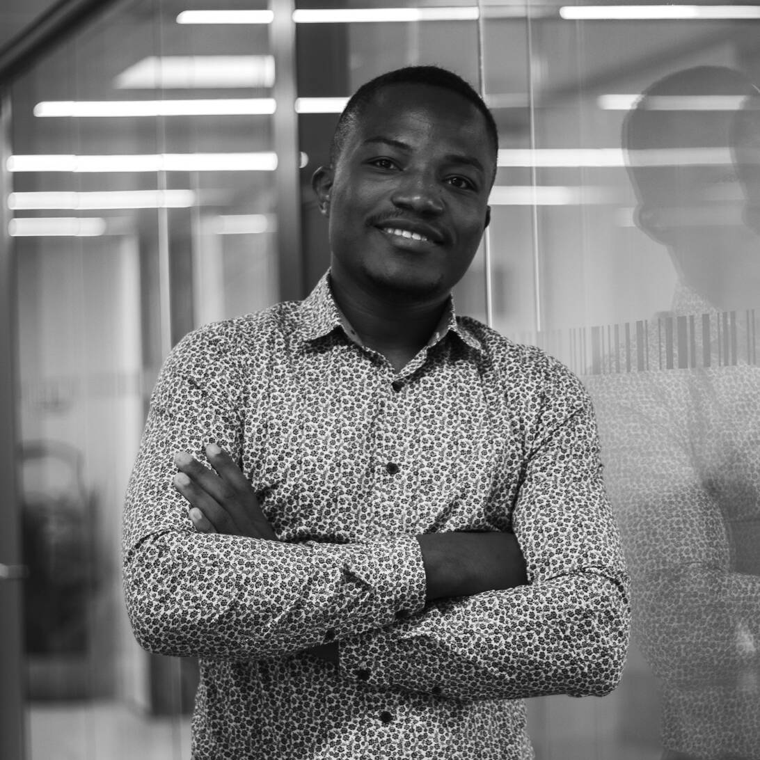 Michael T. - Data Engineer -  DevOps - Dev Full Stack