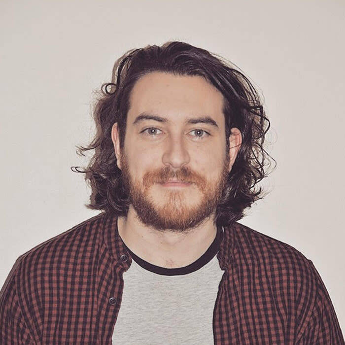 Guillaume Barrot - Graphiste/DA expert médias & audiovisuel 📺​🎬​🎙️