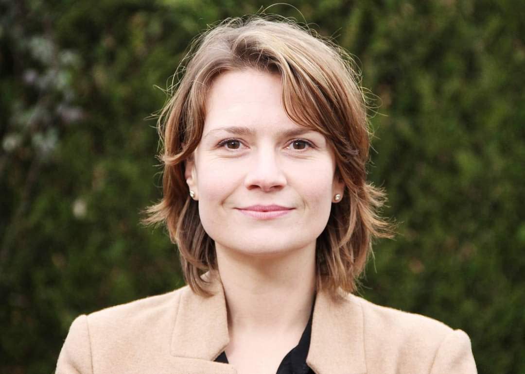 Stéphanie J.