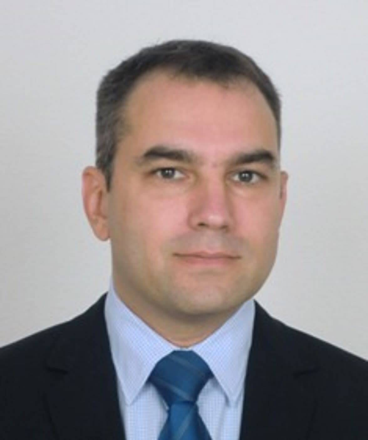 Dmitri Topaj - Bank/Finance/Quant/Risk/Data/Test/Business Analyst