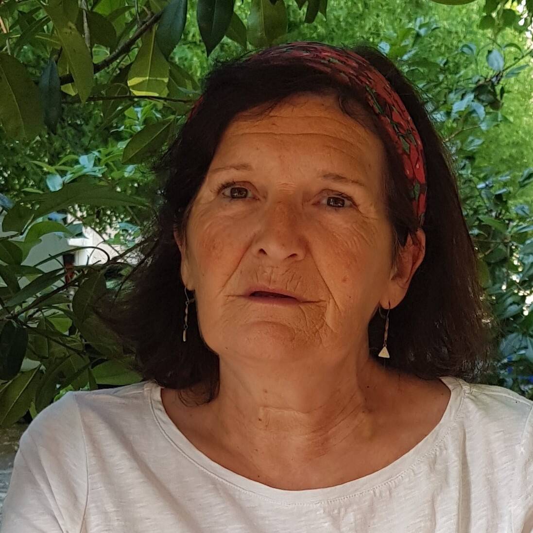 Viviane C.