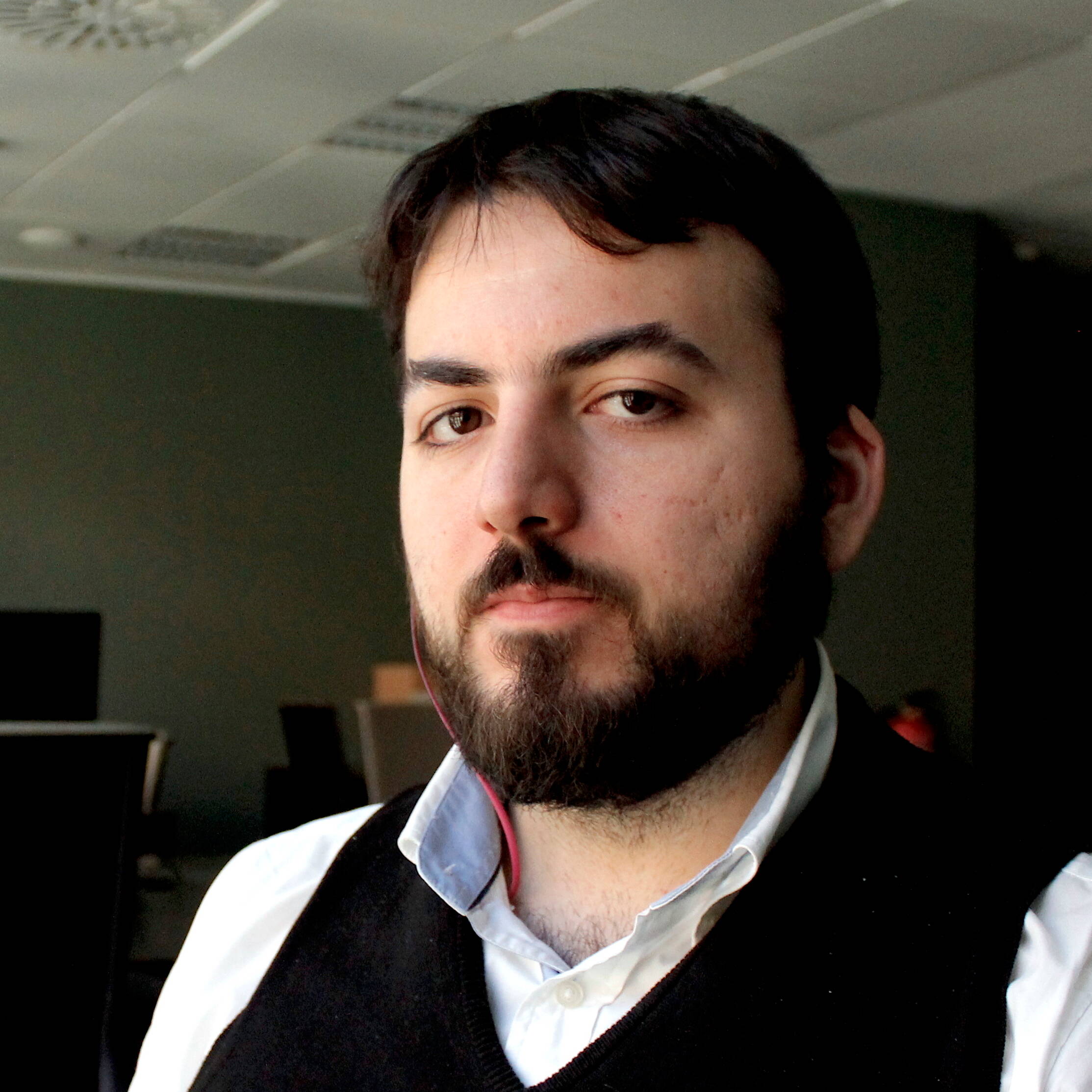 Carlos P. - Programador Full Stack + Ingeniero Electrónico