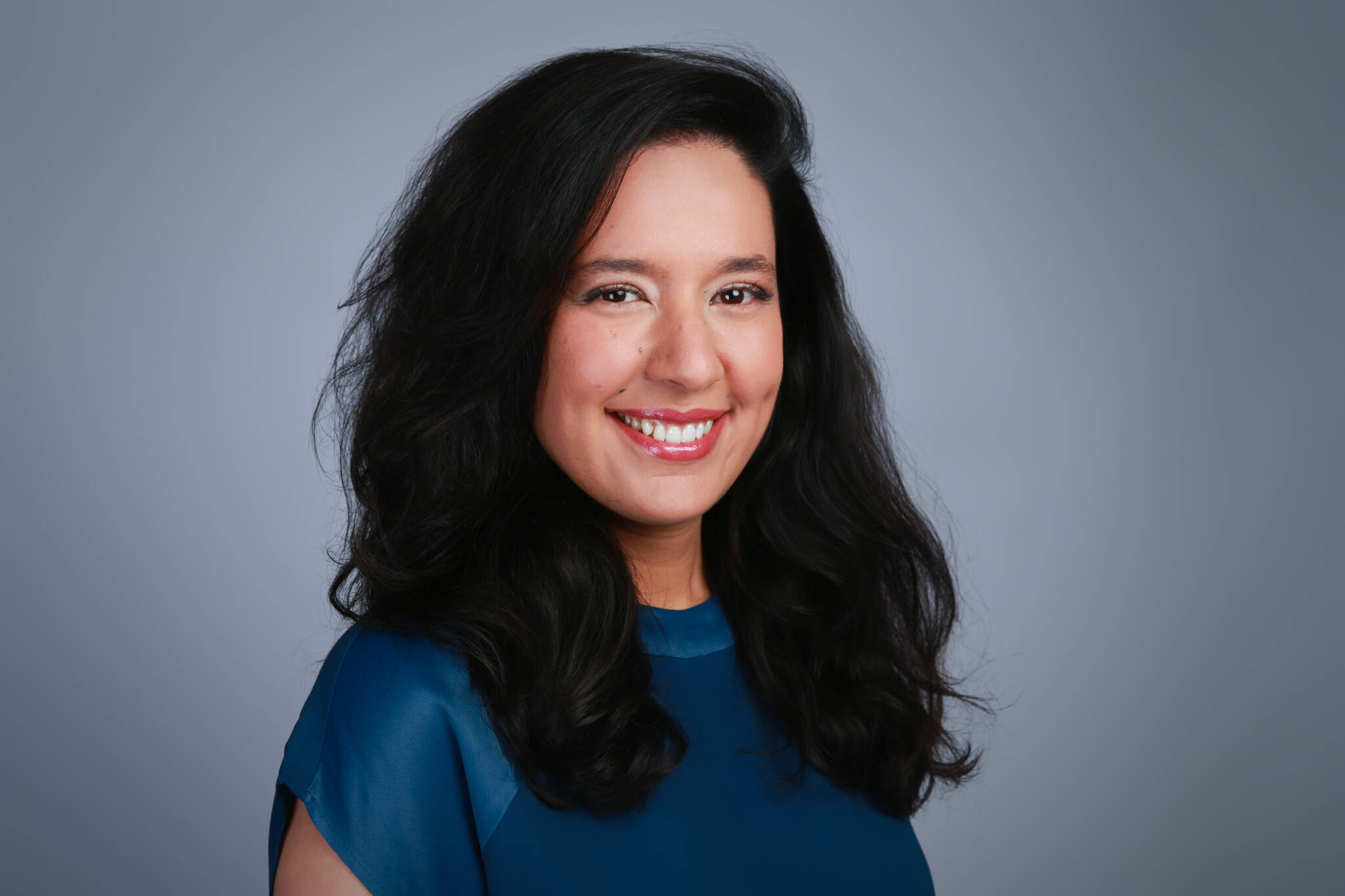 Amel Hebbali - Senior UX Writer | Prompt Engineer | IA Generative