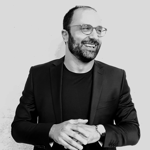 Sourouche Bagherzadeh