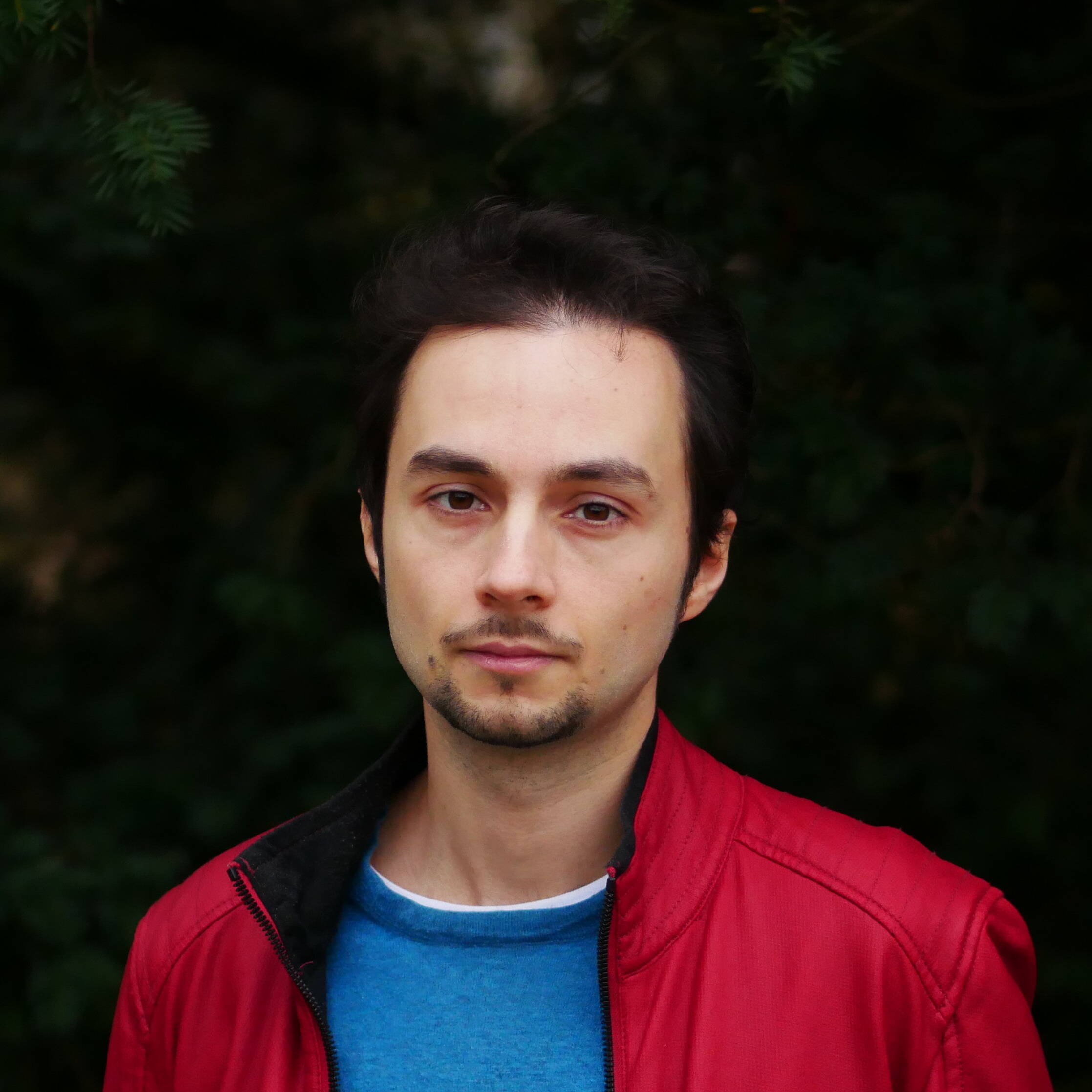 Nicolas B. - Devops / Dev iOS Swift Python