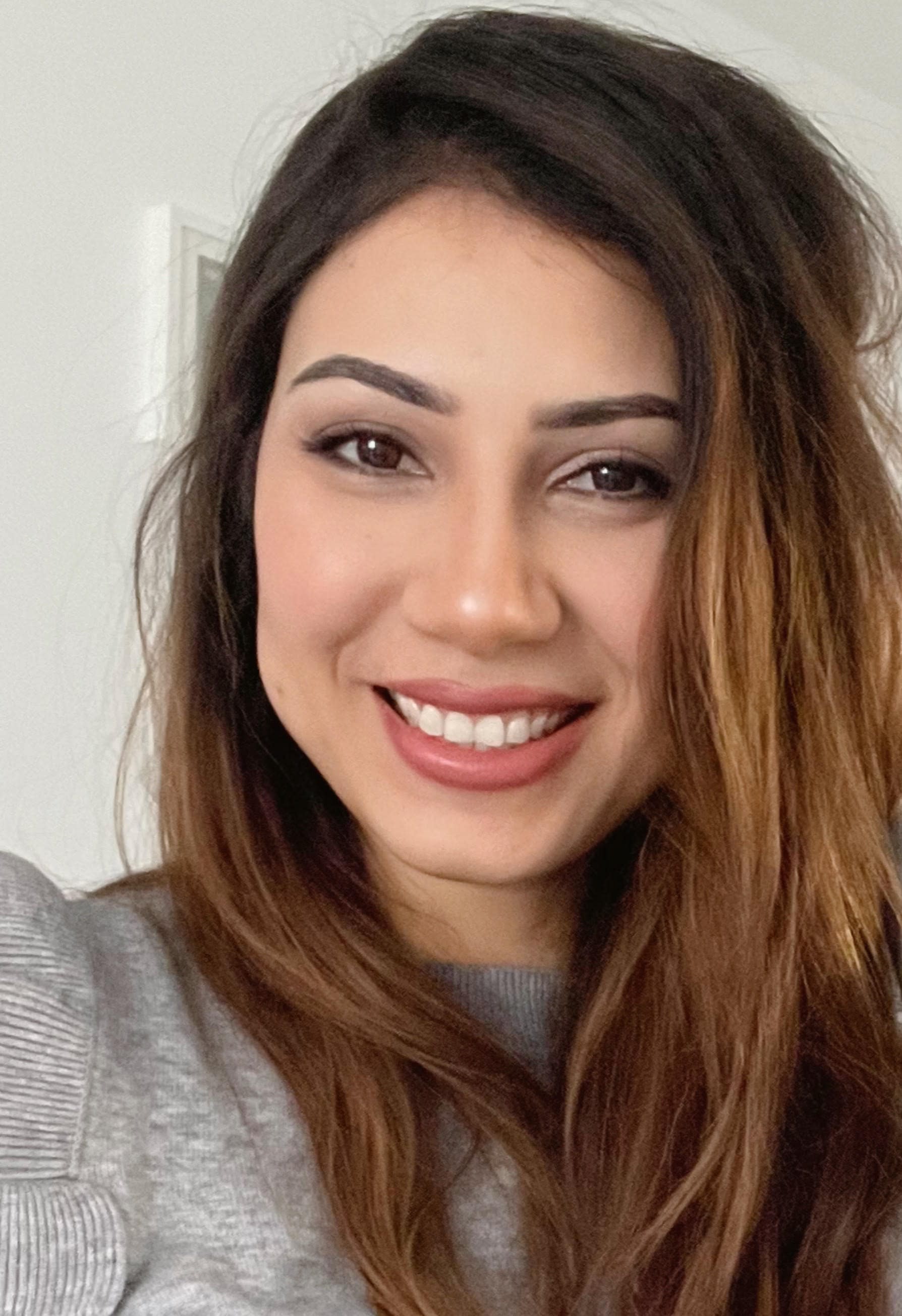 Cyrine N.
