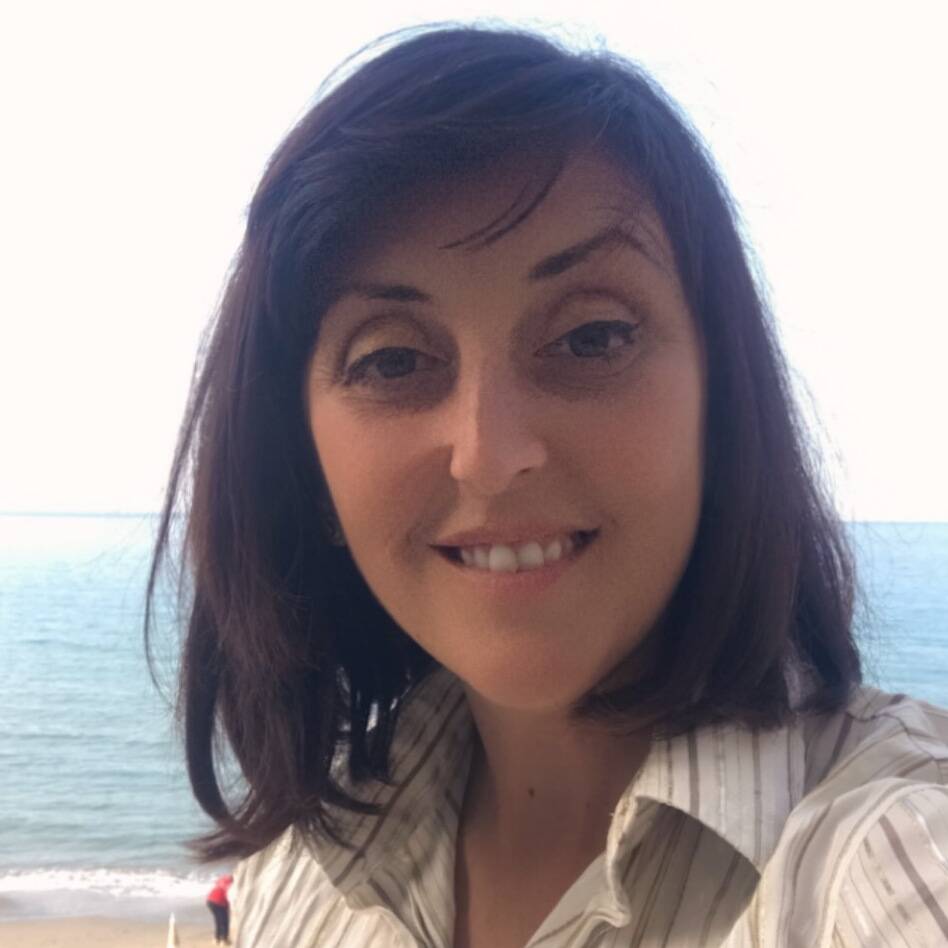 Joelle Valla - Responsable événementiel SENIOR